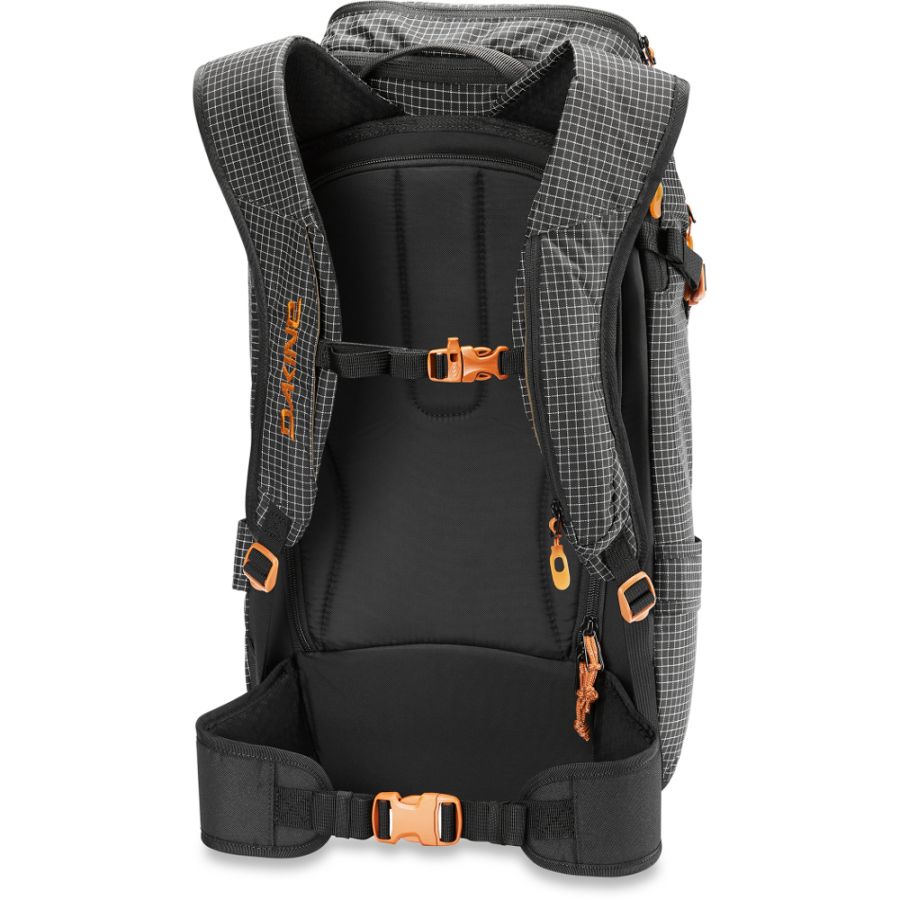 dakine 24l